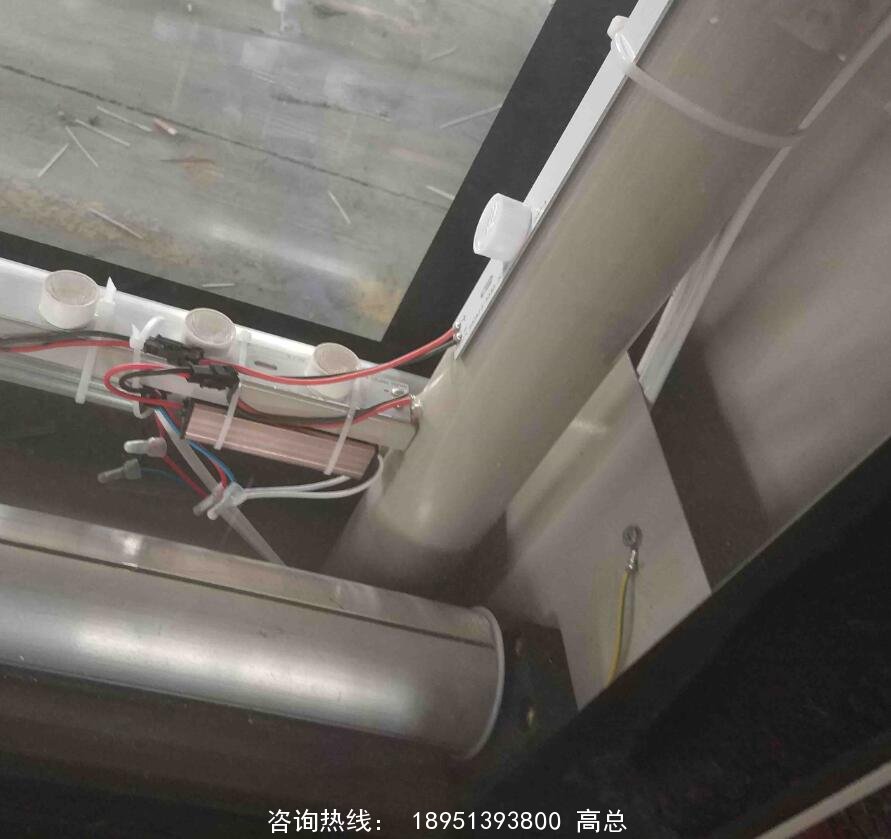 滾動燈箱細節(jié)