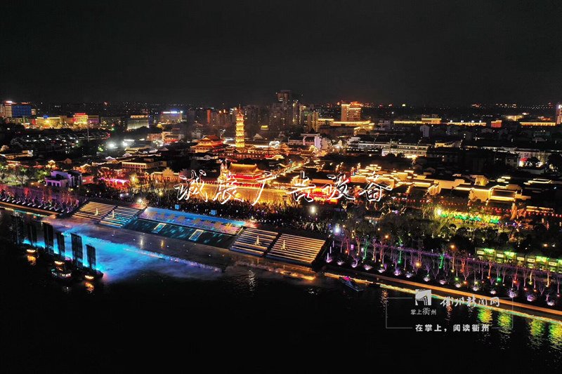 我市開展“垃圾不落地”試點(diǎn)工作，三個試文化宣傳欄點(diǎn)區(qū)域?yàn)椋核らT歷史街區(qū)、孔子文化公園、西區(qū)草坪公園