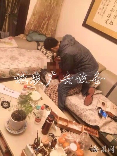 桐城警方斬斷一條跨省路燈燈箱販毒鏈條 抓獲犯罪嫌疑人18名