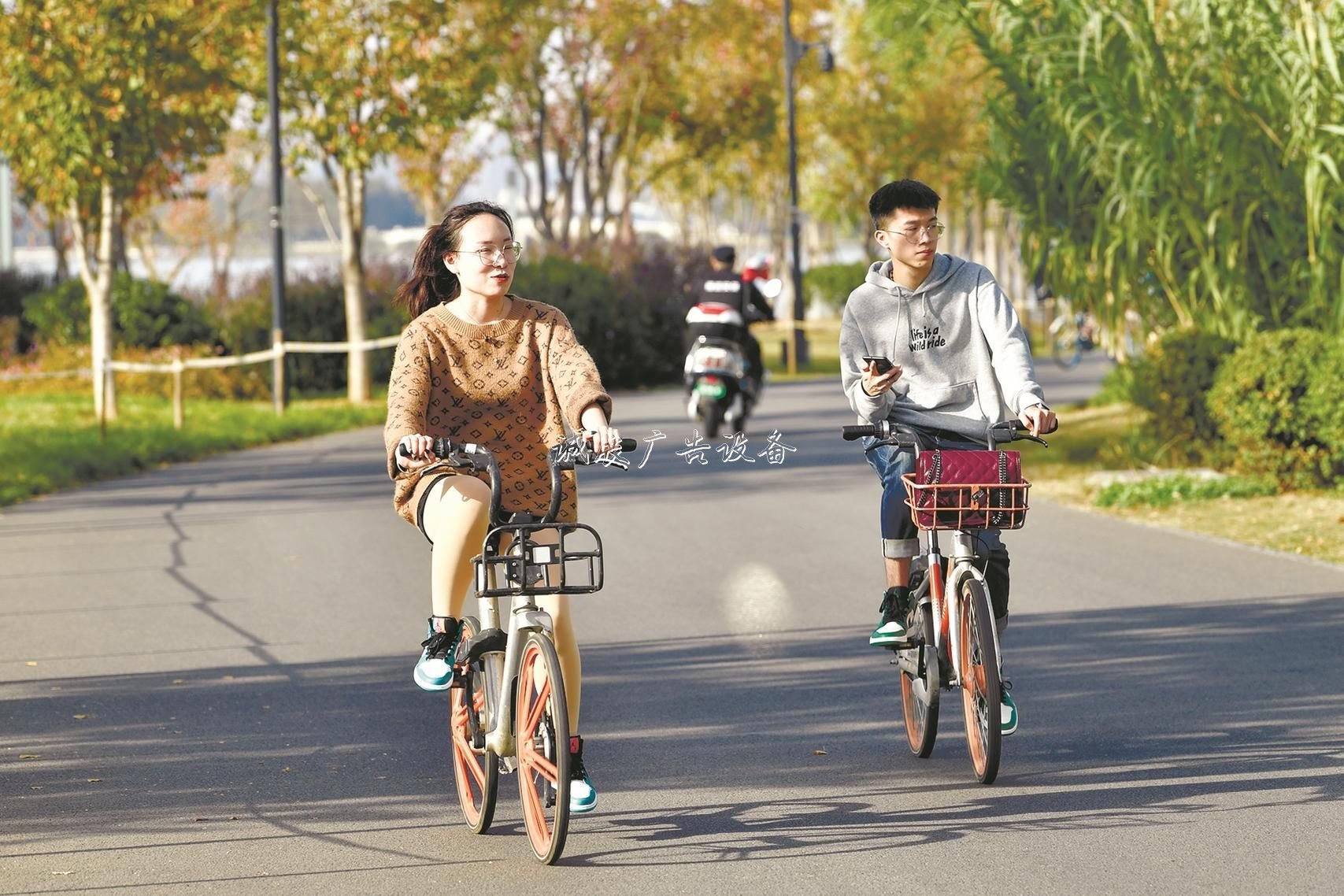 強(qiáng)冷空氣周日開(kāi)啟新一輪滾動(dòng)廣告燈箱降溫 武漢低溫將會(huì)降至4℃左右